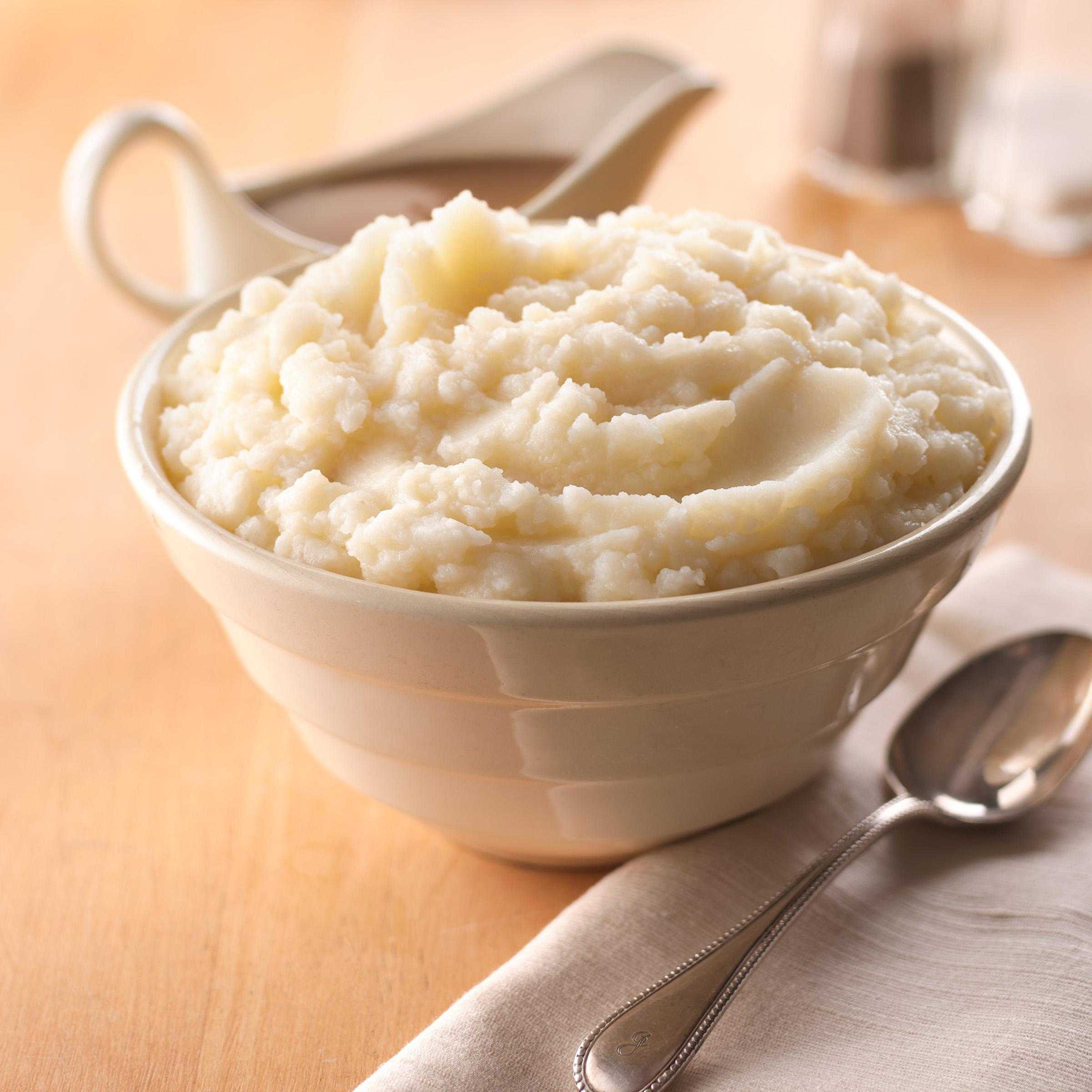 Simply Potatoes, Refrigerated Traditional Mashed Potatoes, peeled Russet potatoes, 6/6 Lb Bags